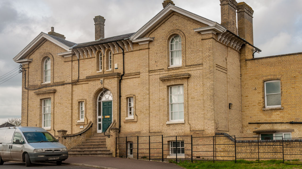 Station Road modern photo