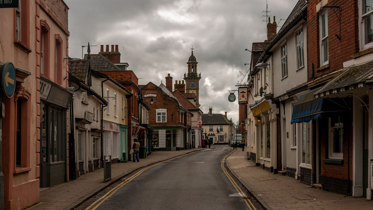 The Thoroughfare modern photo