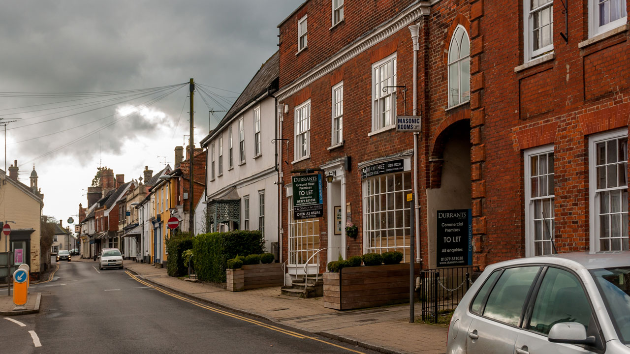 Redenhall Road modern photo