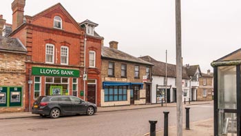 Churchgate Street modern photo thumbnail