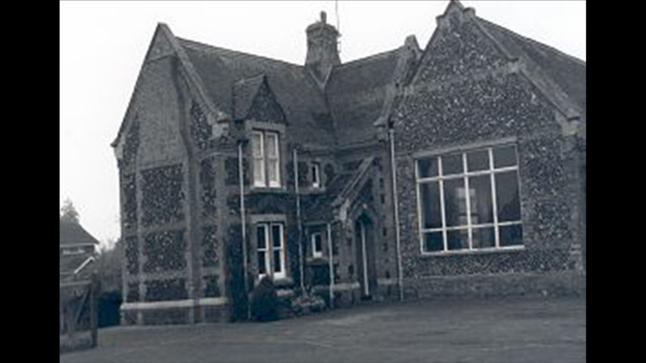 CE Primary School, Clay Street/Ennion Close historical photo